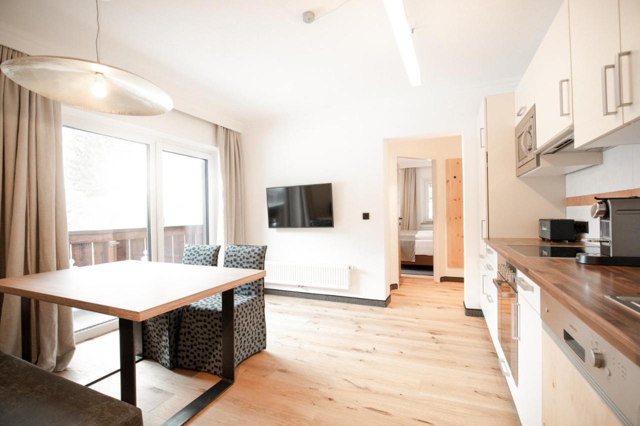 Apartment mit Aussicht und Balkon