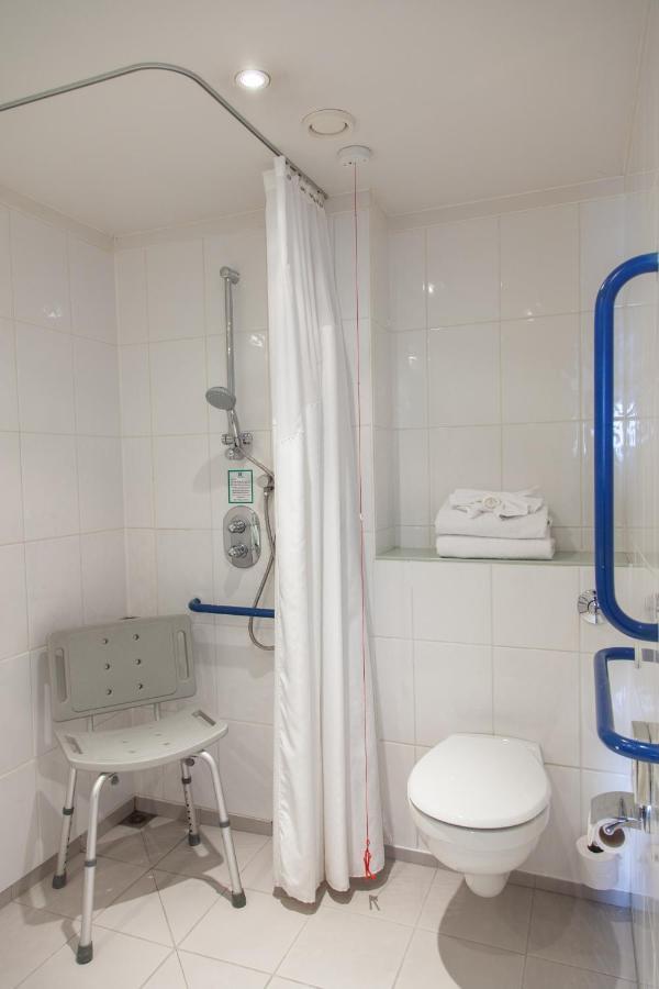 Standard Zimmer mit Queensize-Bett – barrierefrei