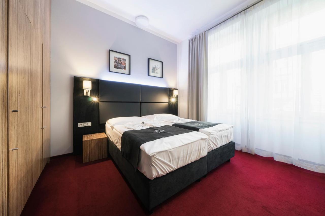 Standard Double or Twin Room,1176984793:JPEG
