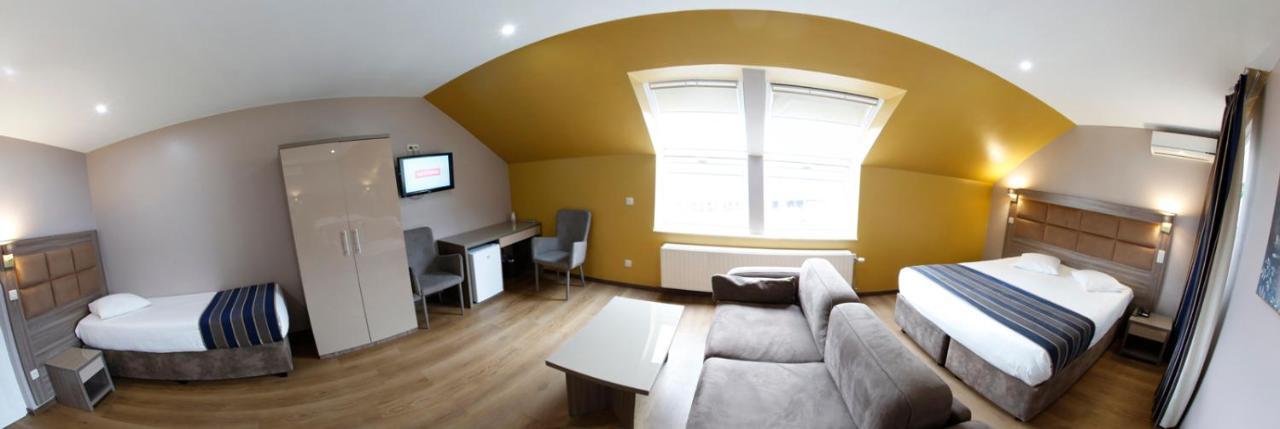 Quarto Familiar Deluxe