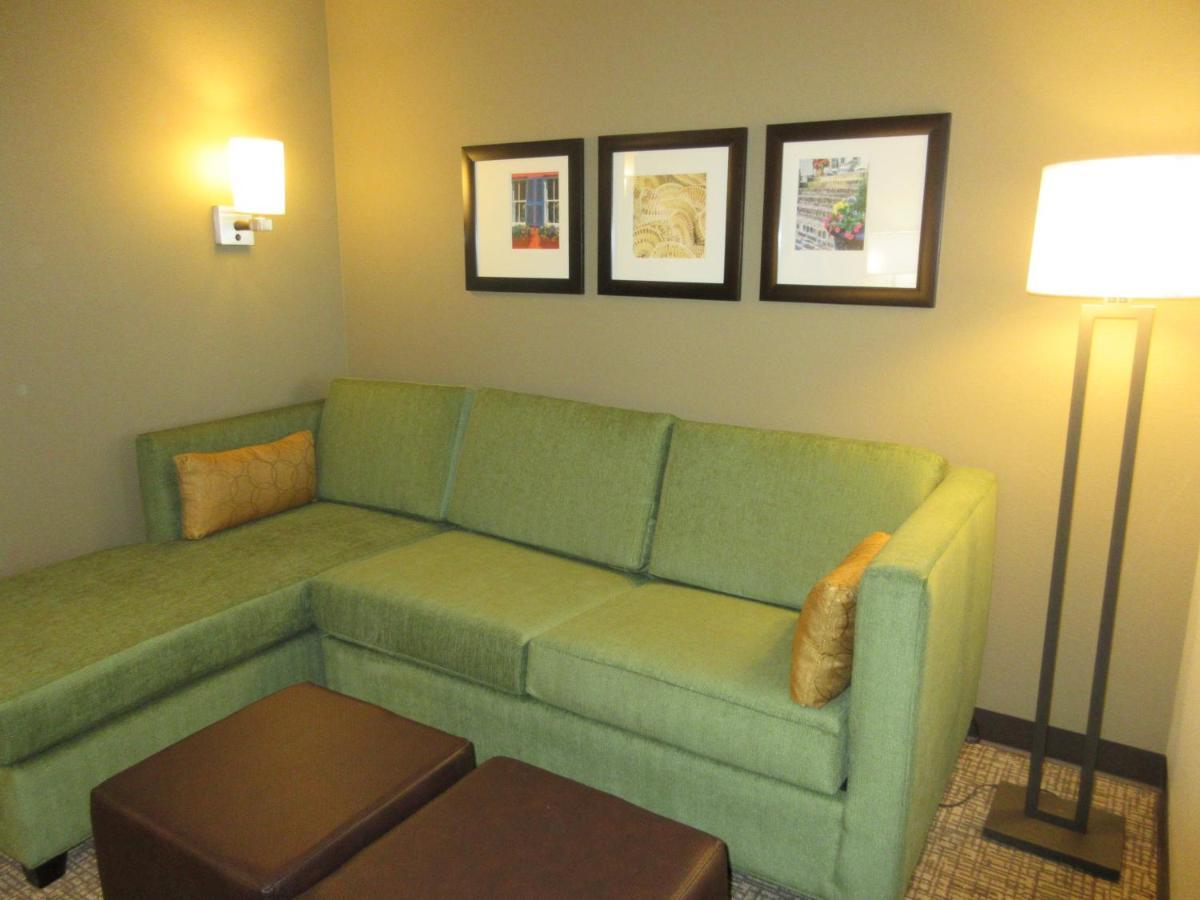 King Suite with Sofa Bed - Non Smoking