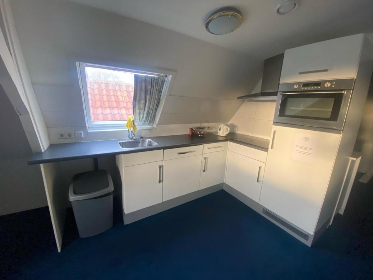 Deluxe Studio met Kingsize Bed en Uitzicht op de Gracht