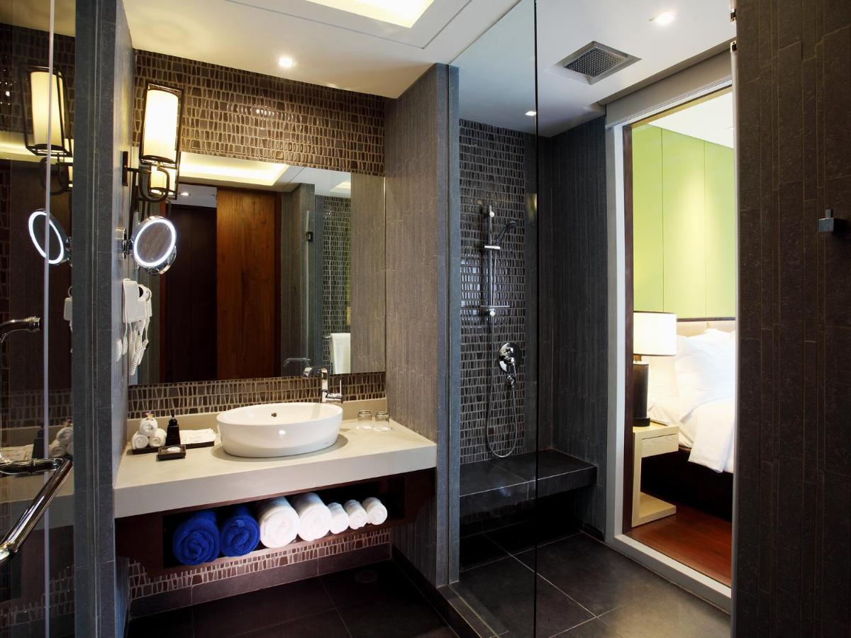 Chambre Double ou Lits Jumeaux Deluxe - Vue sur Piscine