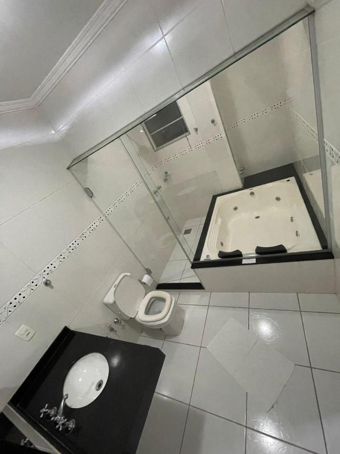 Suíte com Banheira de Hidromassagem