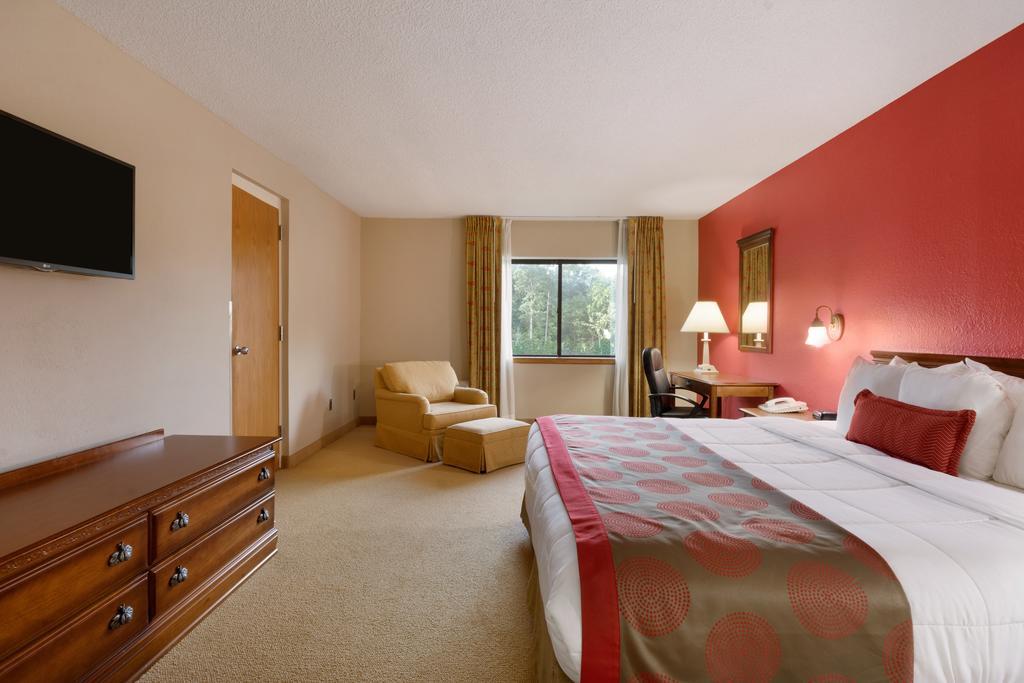 Deluxe King Suite,1280437783:JPEG
