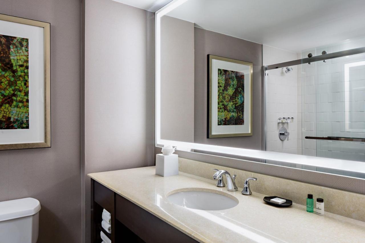 Club lounge access, Guest room, 1 King