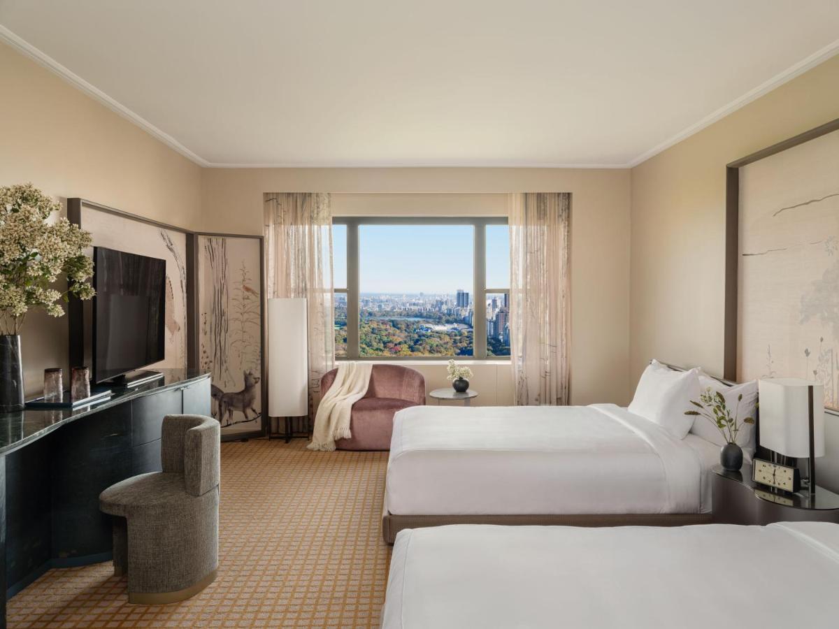 Zimmer mit 2 Queensize-Betten und Parkblick