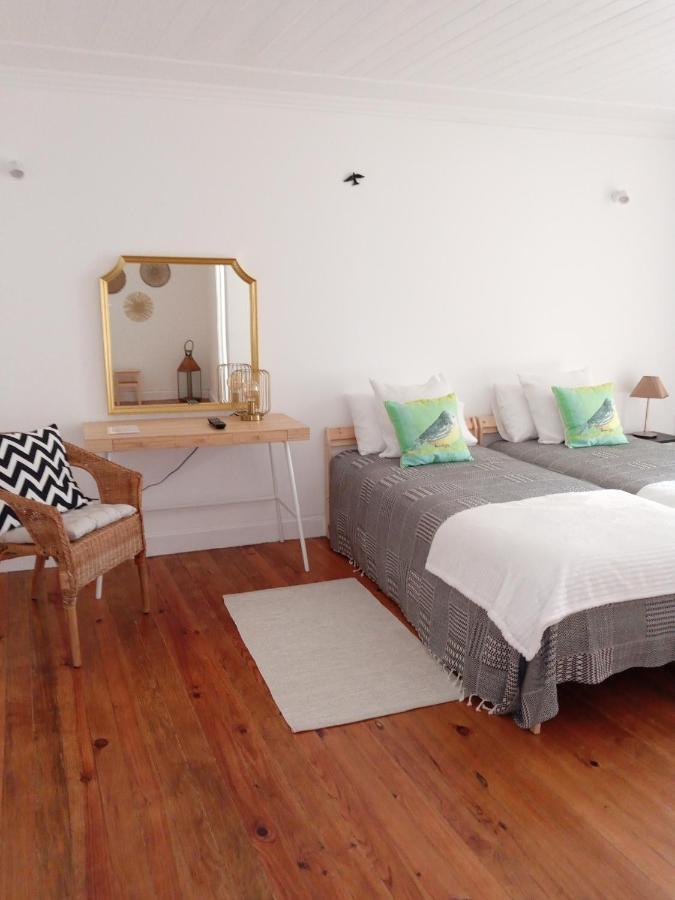 Quarto Twin com Casa de Banho Privativa