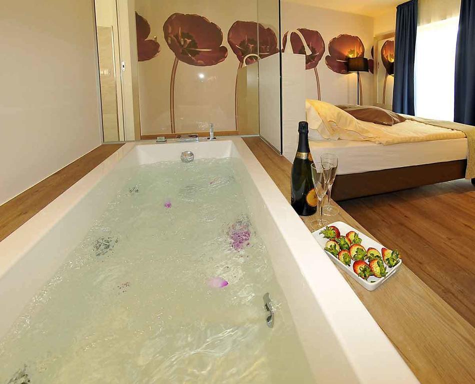 Superior Deluxe Doppelzimmer mit Whirlpool