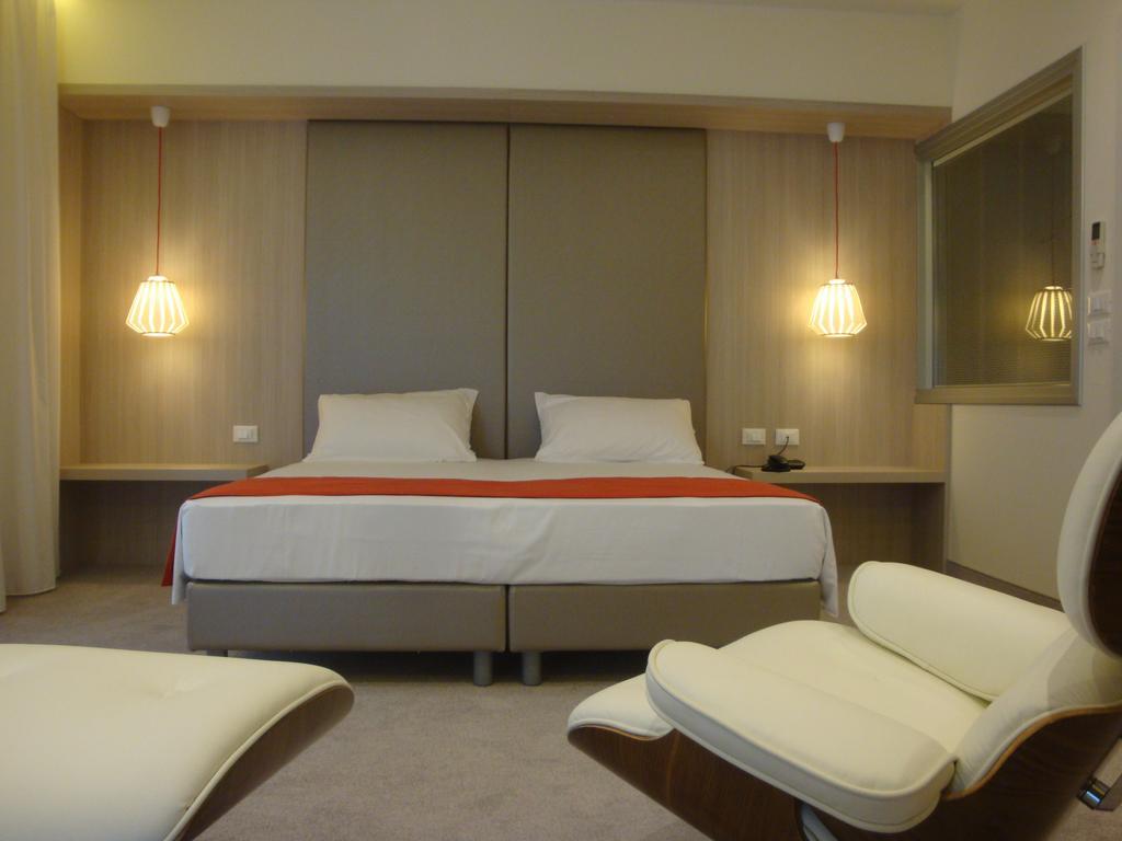 Junior Suite con Vista Mare Parziale