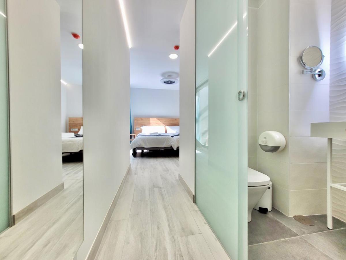 Doppelzimmer mit Balkon