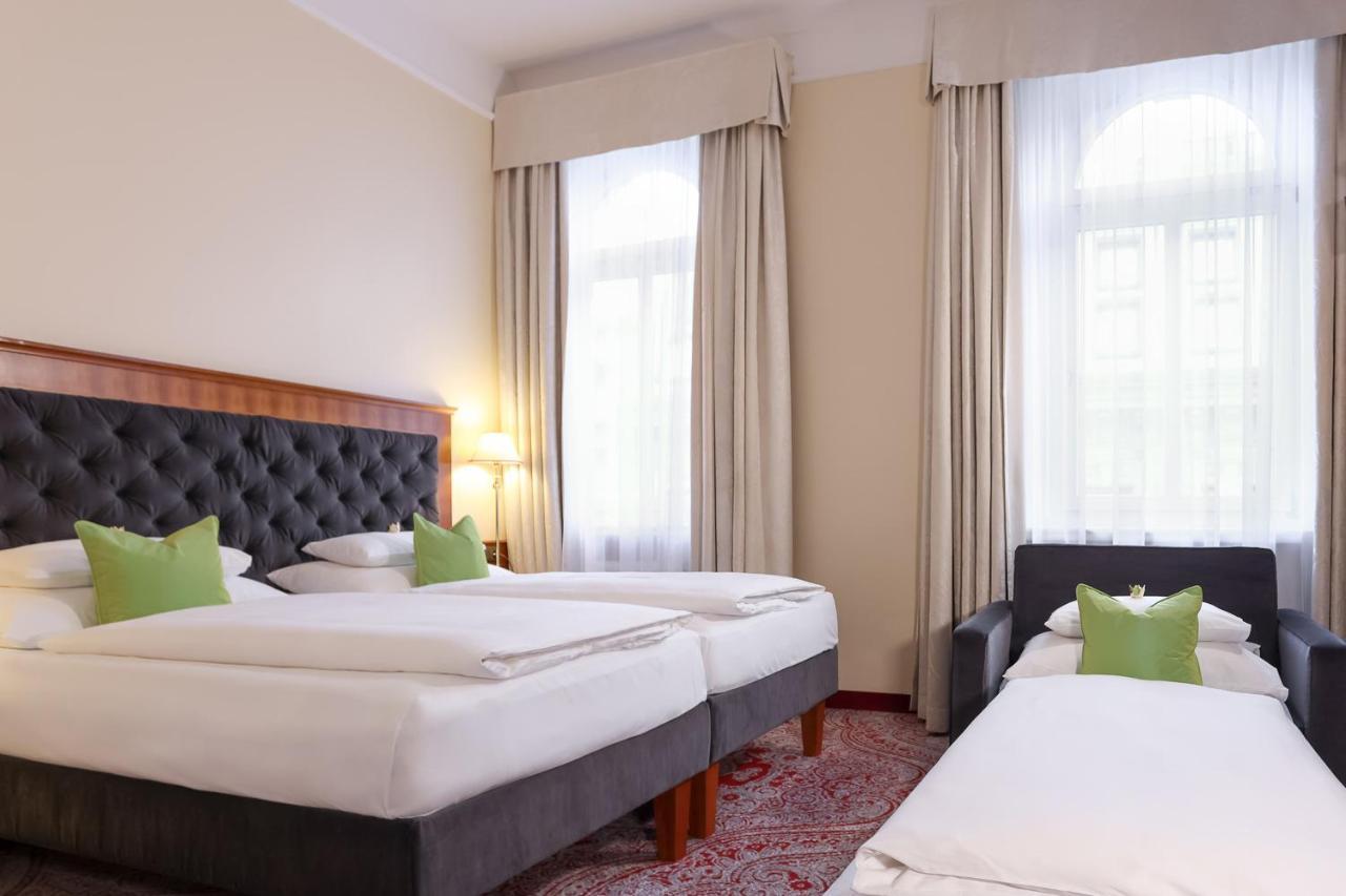 Classic Doppel-/Zweibettzimmer mit Zustellbett
