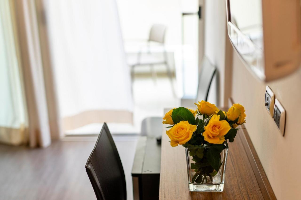 Doppelzimmer mit Balkon