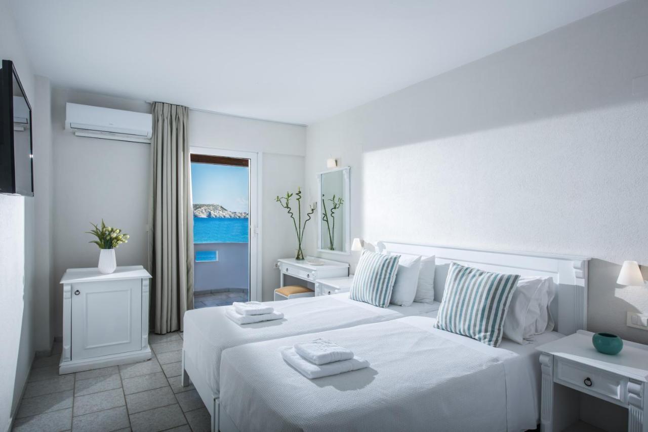 Zweibettzimmer mit Meerblick