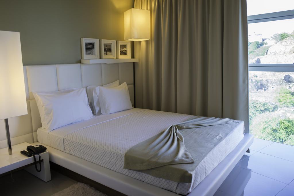 Standard Single Room,401925822:JPEG