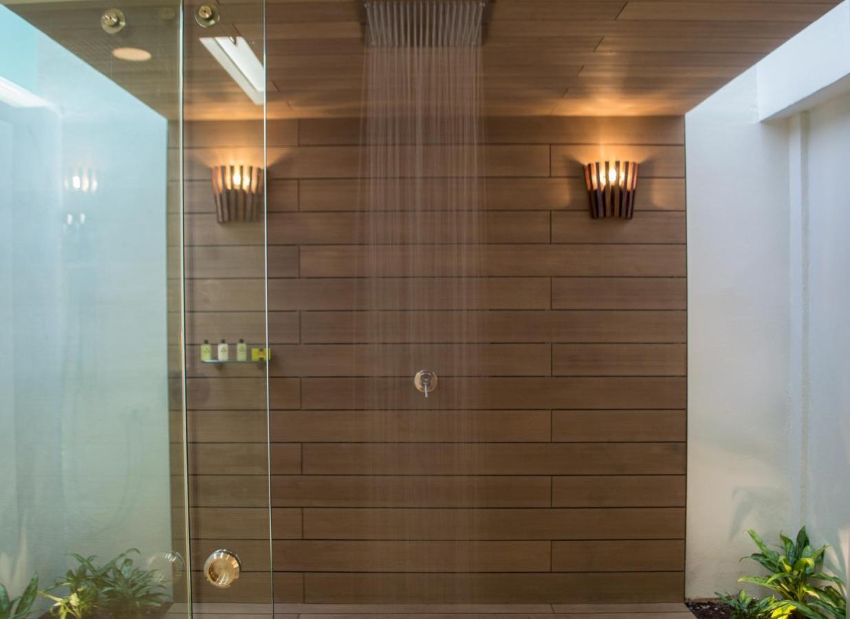 Seafront Premium King Room with Outdoor Shower