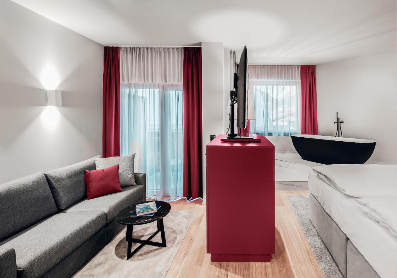 Superior Suite Small