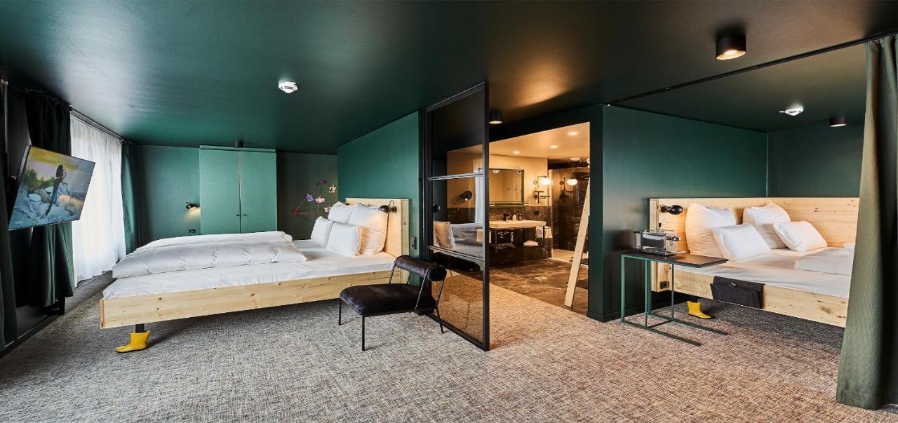 Green Horizon Suite mit Waldblick