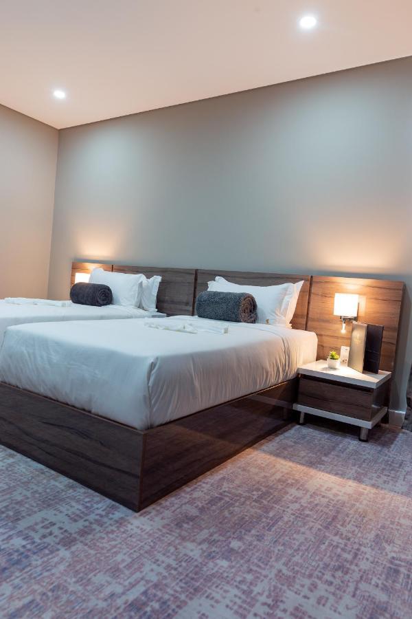 Quarto Twin