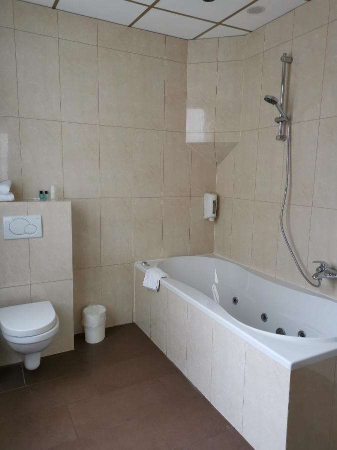 Comfort Doppelzimmer mit Badewanne