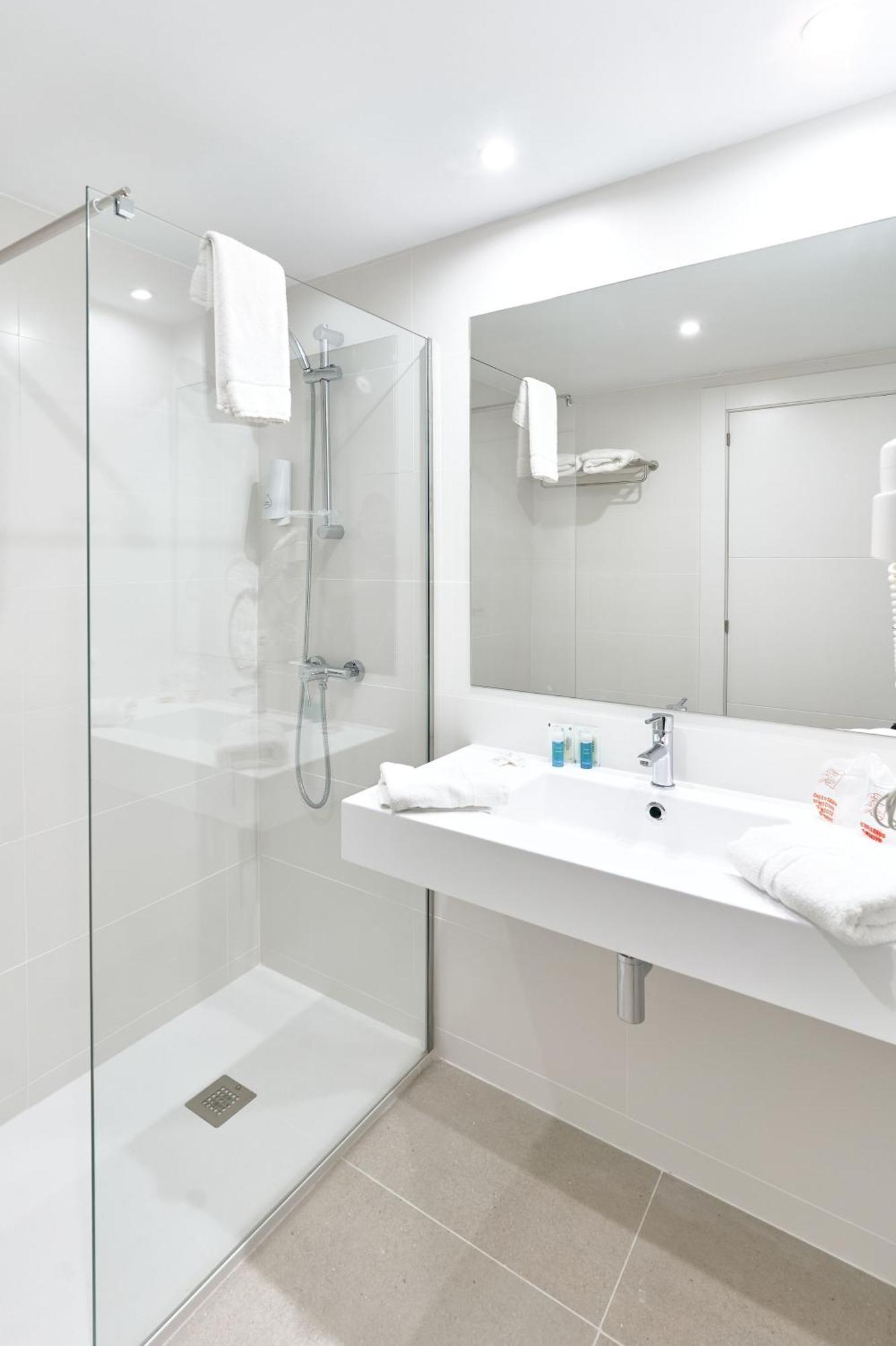 Quarto Twin Premium com Vista Mar - Acesso ao Spa Incluído