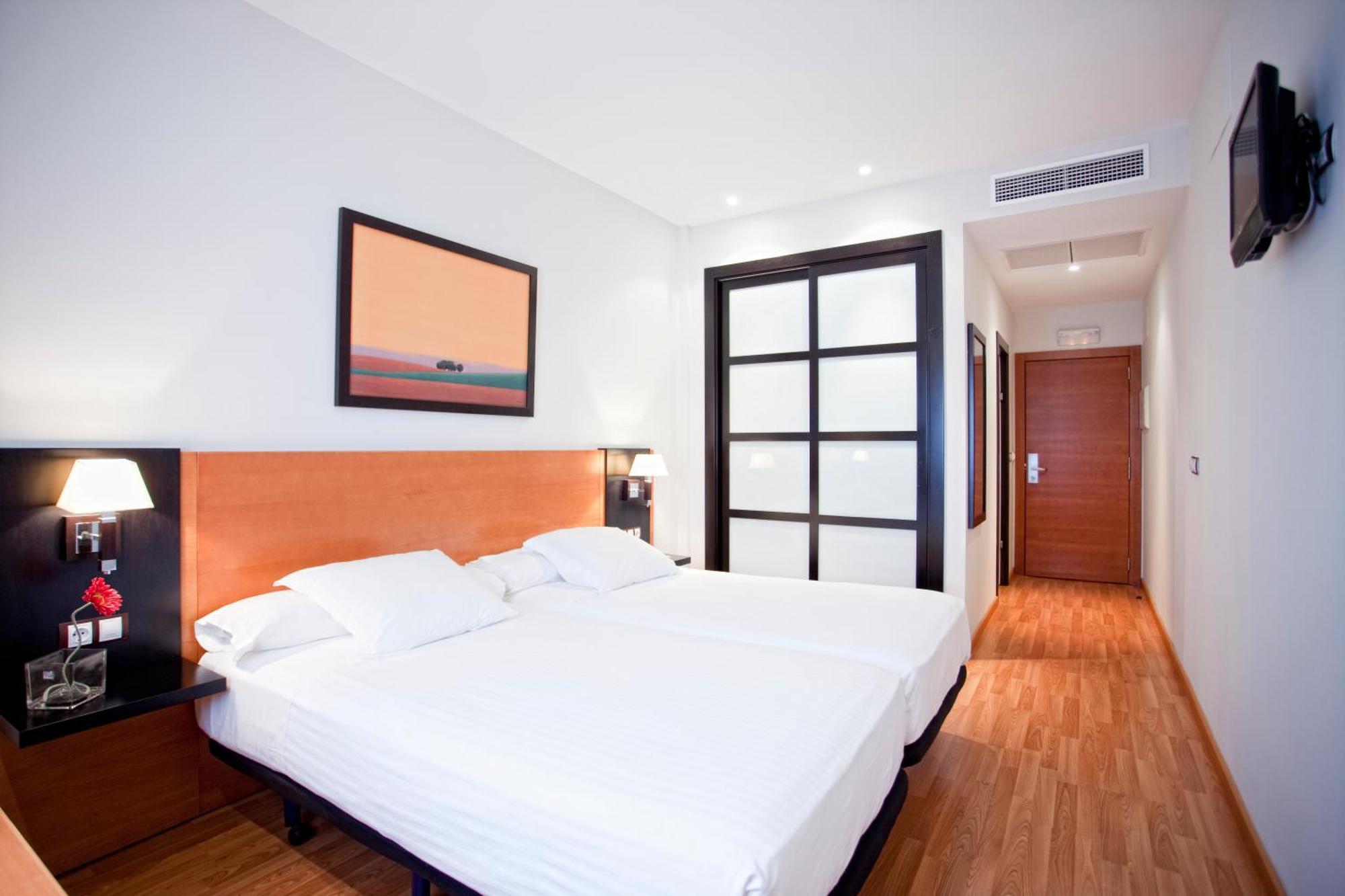 Double or Twin Room,1207603036:JPEG