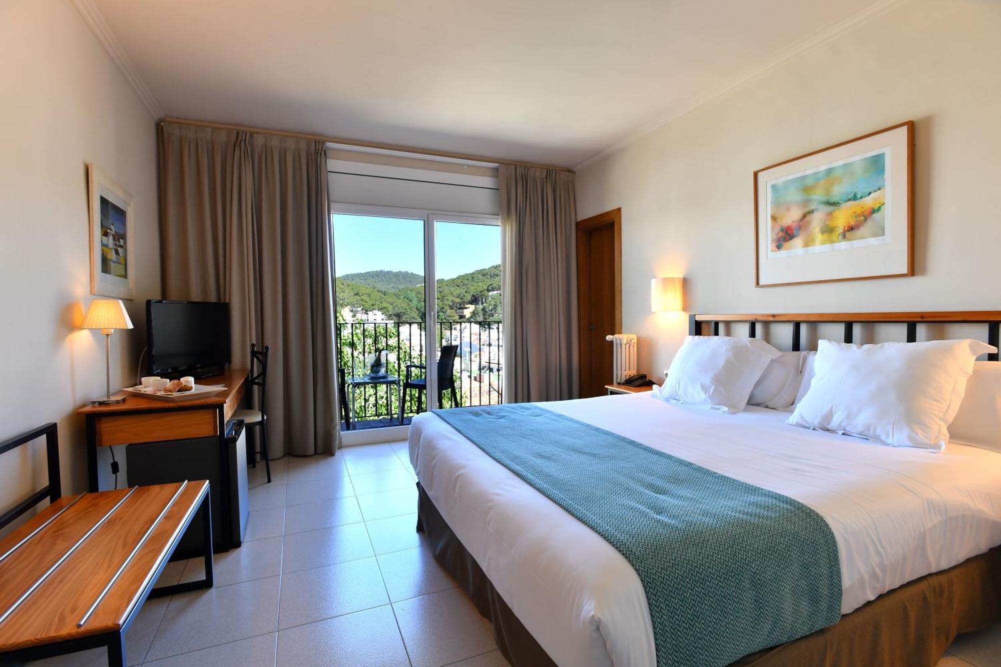 Double Room Balcony,1555520473:JPEG