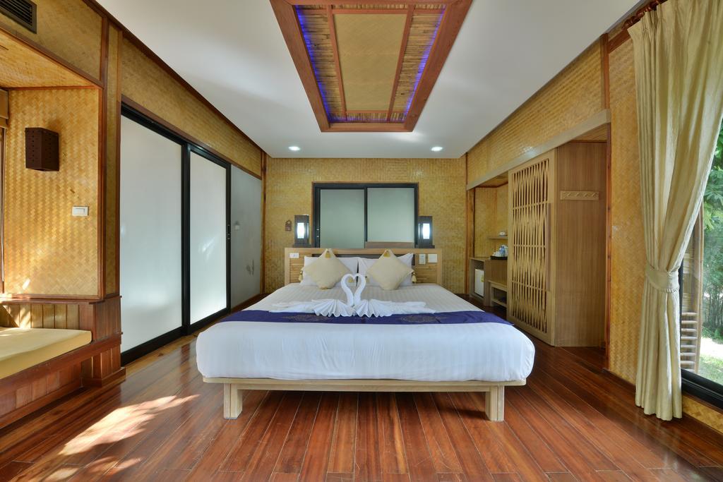Grand Deluxe Cottage mit teilweisem Meerblick