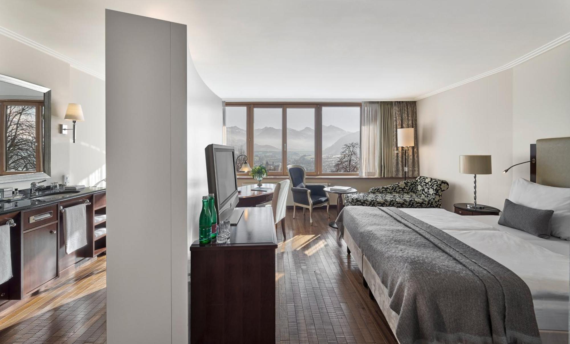 Doppel-/Zweibettzimmer mit Panoramablick