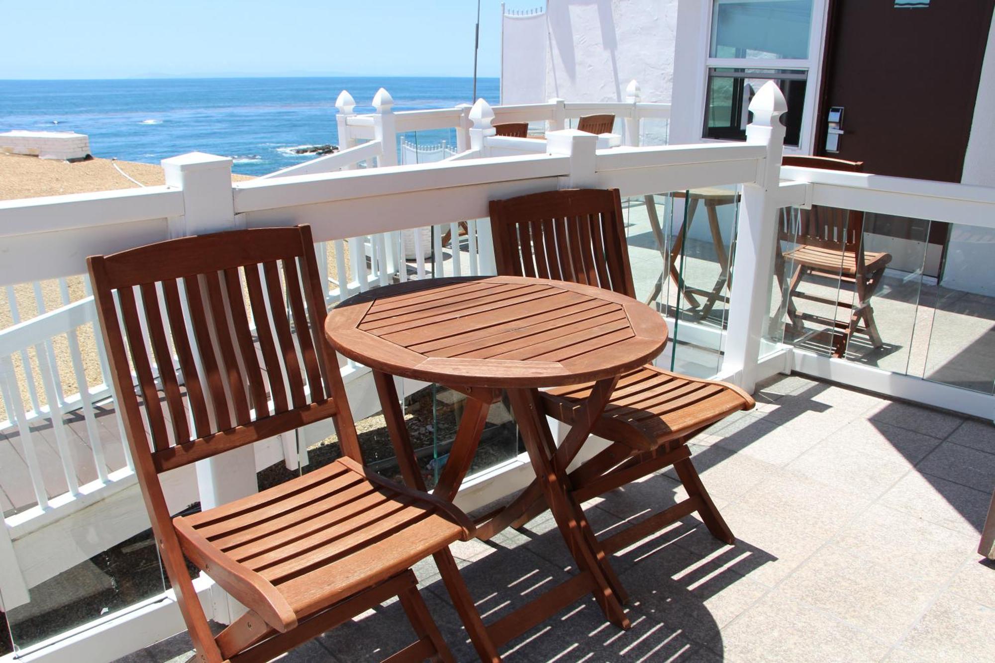 Queen Room with Ocean View