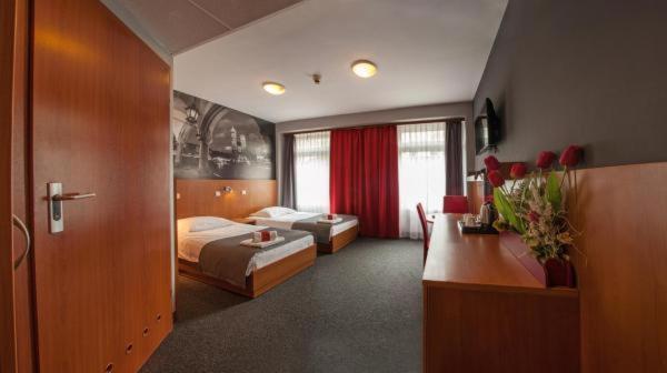 Standard Twin Room,1212097324:JPEG