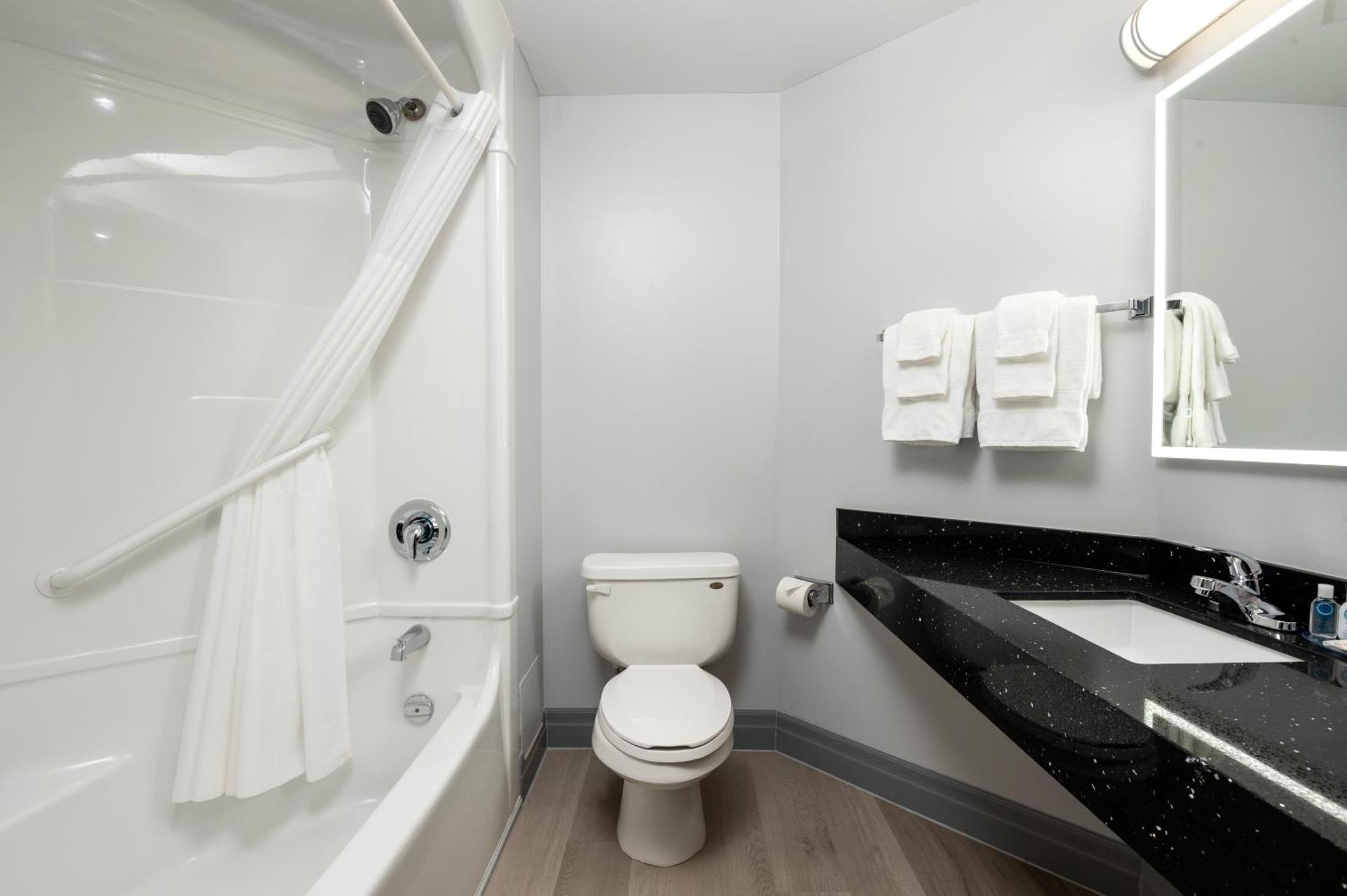 Habitación Estándar con cama extragrande - No fumadores