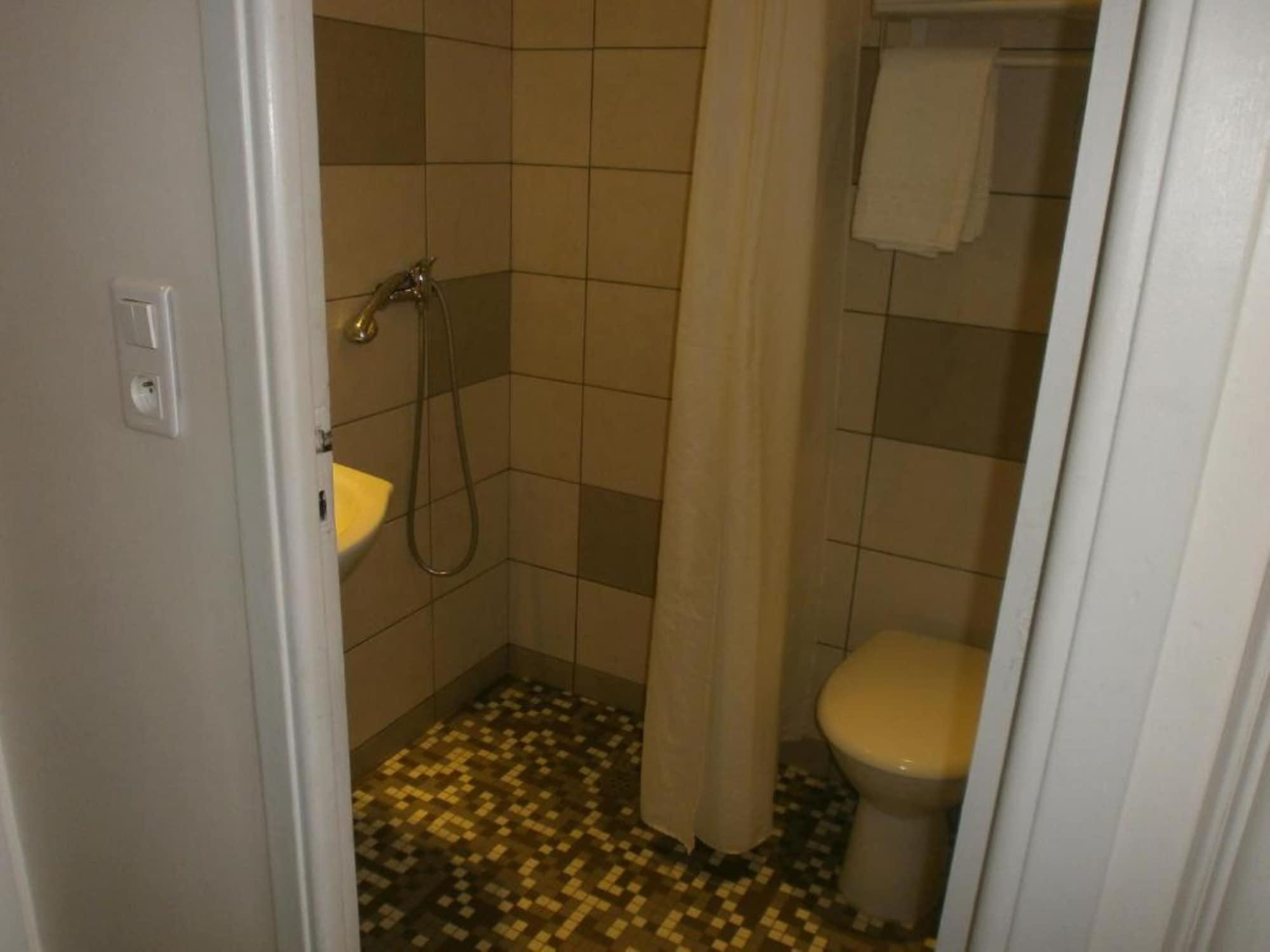 Zweibettzimmer mit Balkon + Meerblick