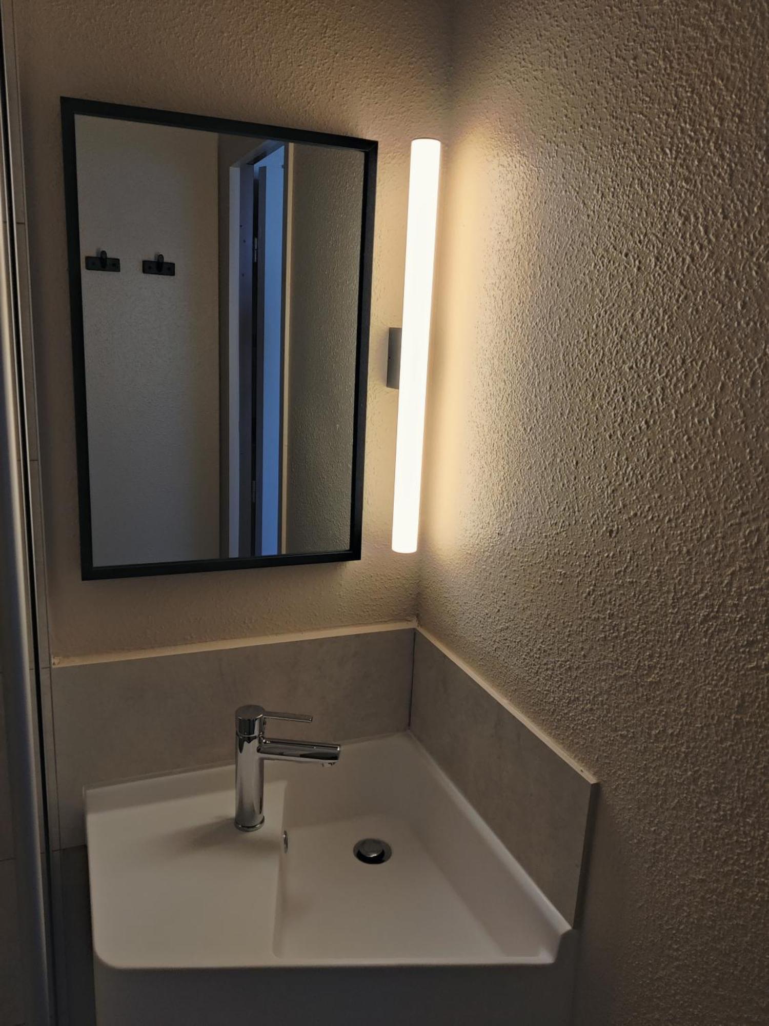 Chambre Double - Accessible aux Personnes à Mobilité Réduite