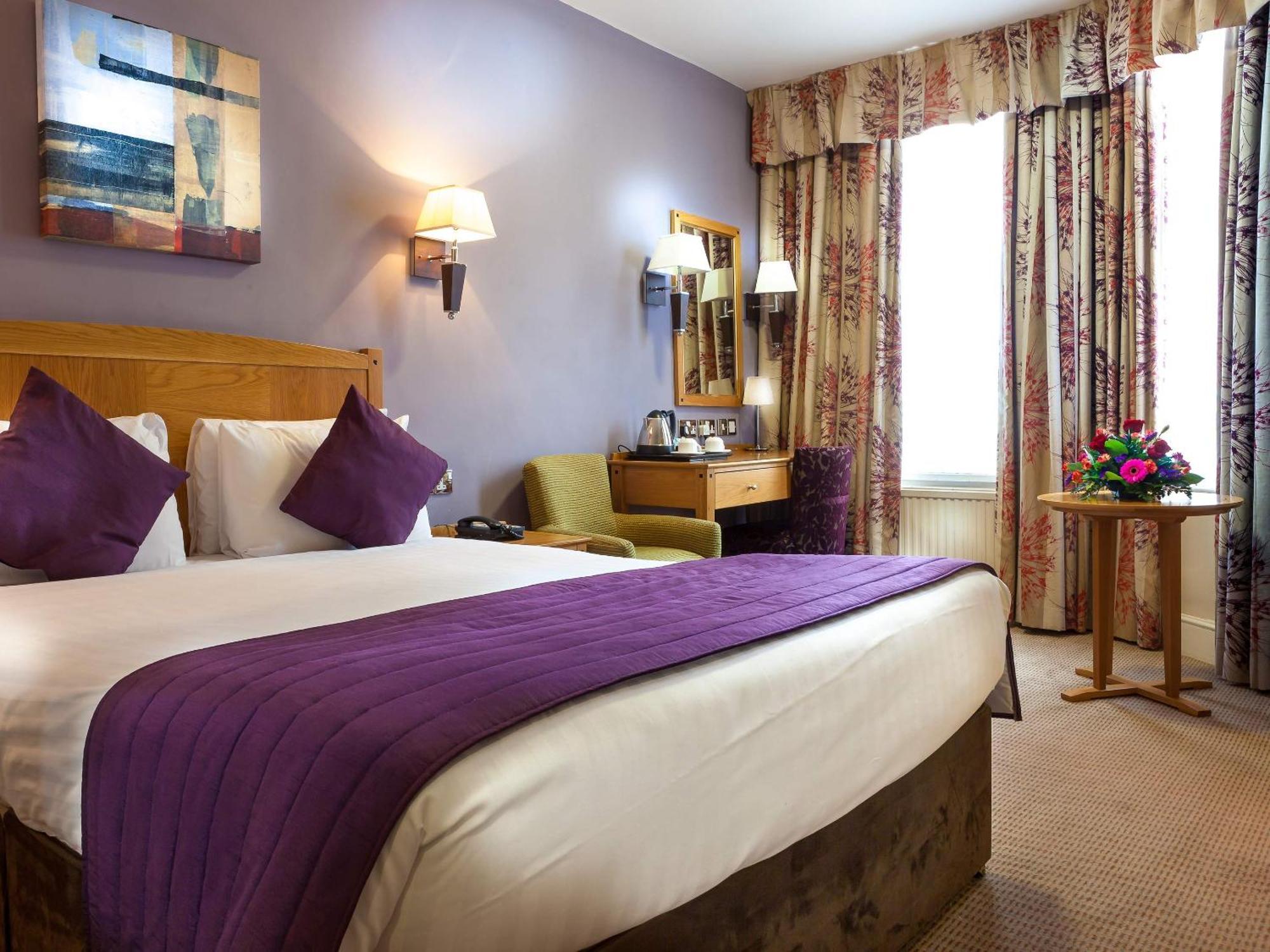 Standard Double Room with Air Conditioning