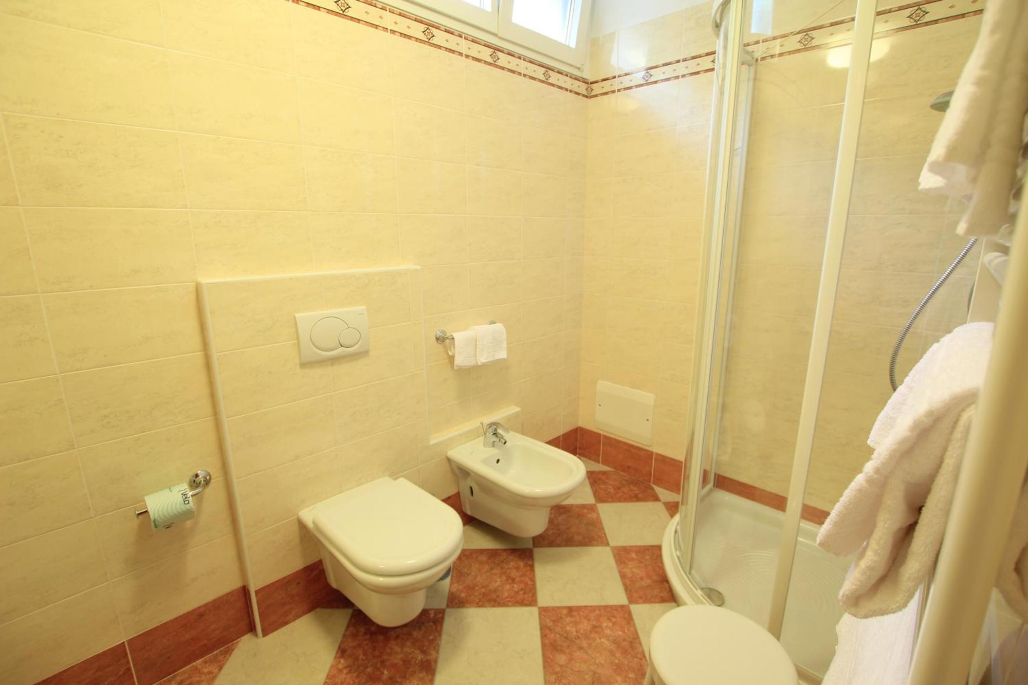 Superior Double Room with Lake View,1216169767:JPEG