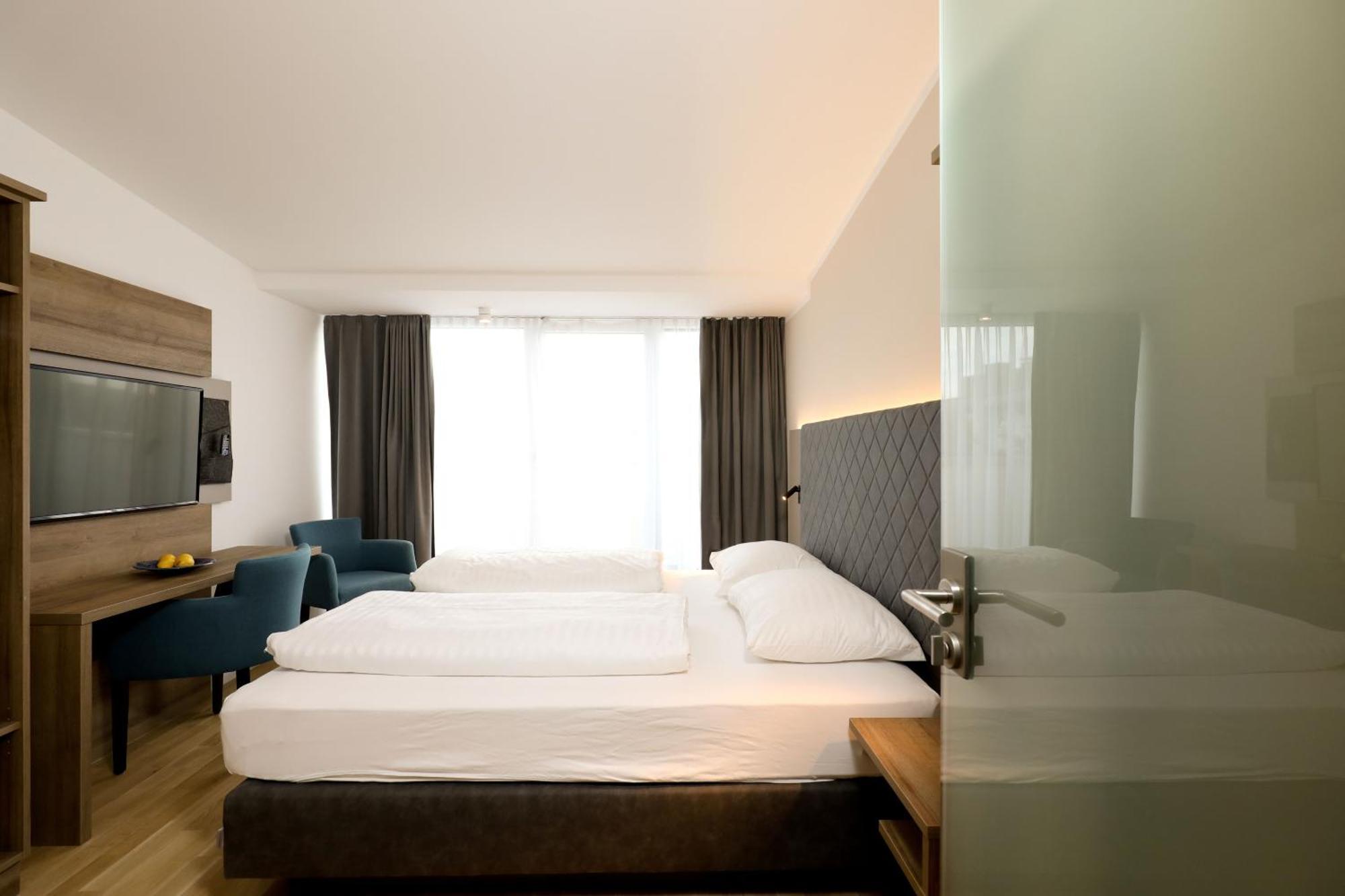 Chambre Double - Vue sur Jardin