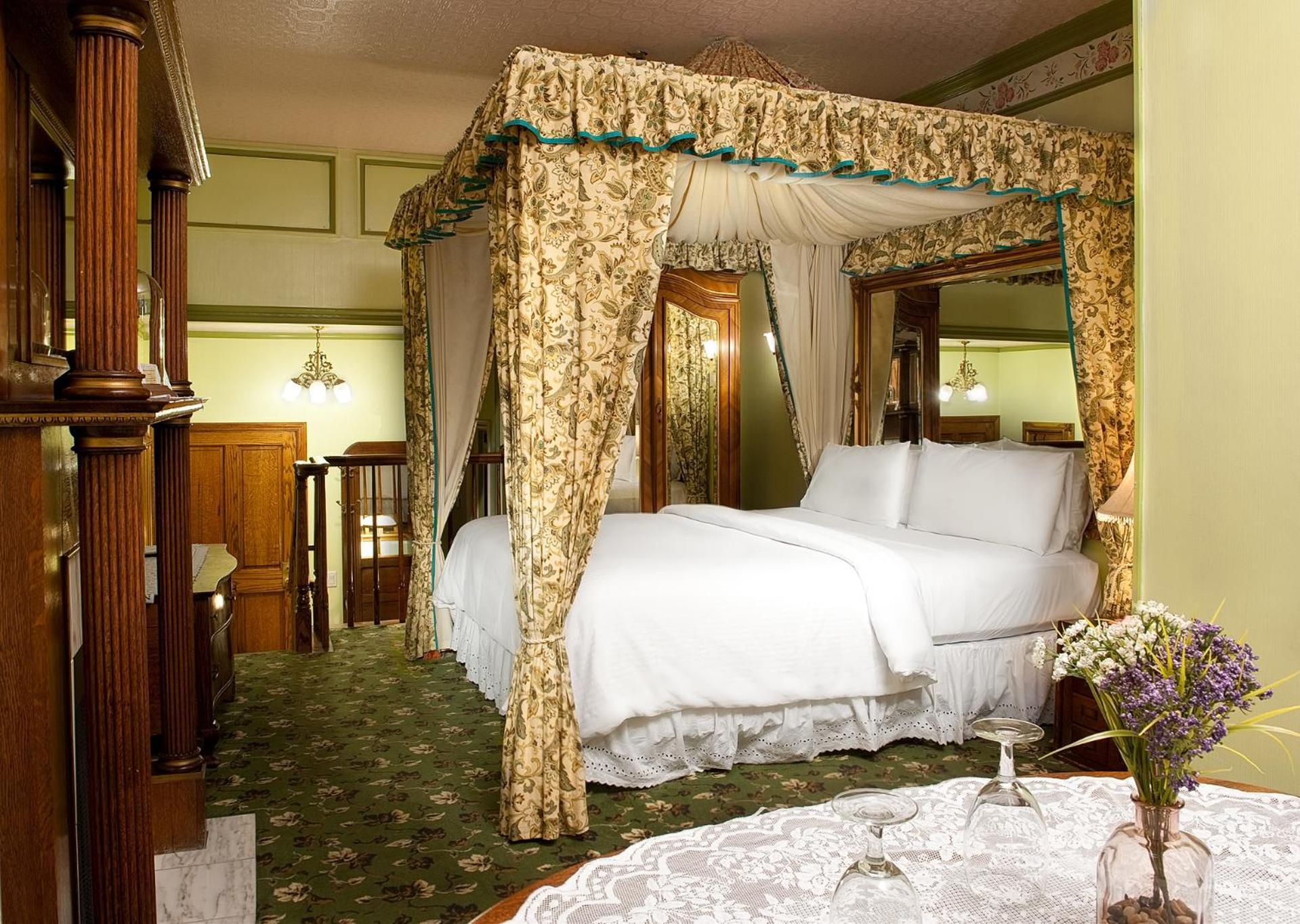 Double Room with Patio