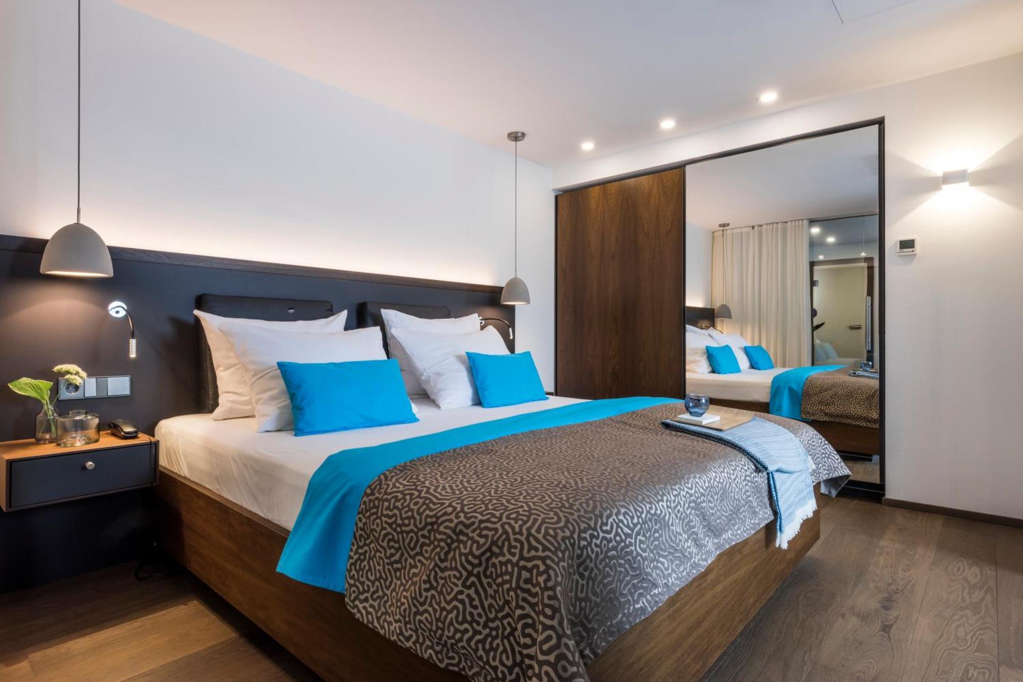 Suite mit seitlichem Seeblick