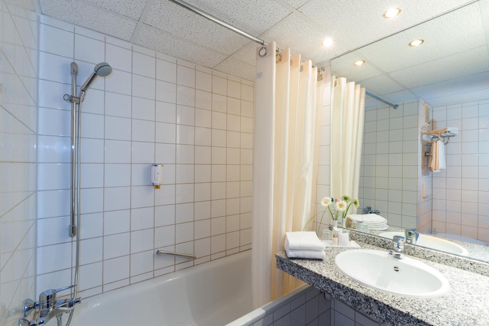 Single Room,1580203374:JPEG