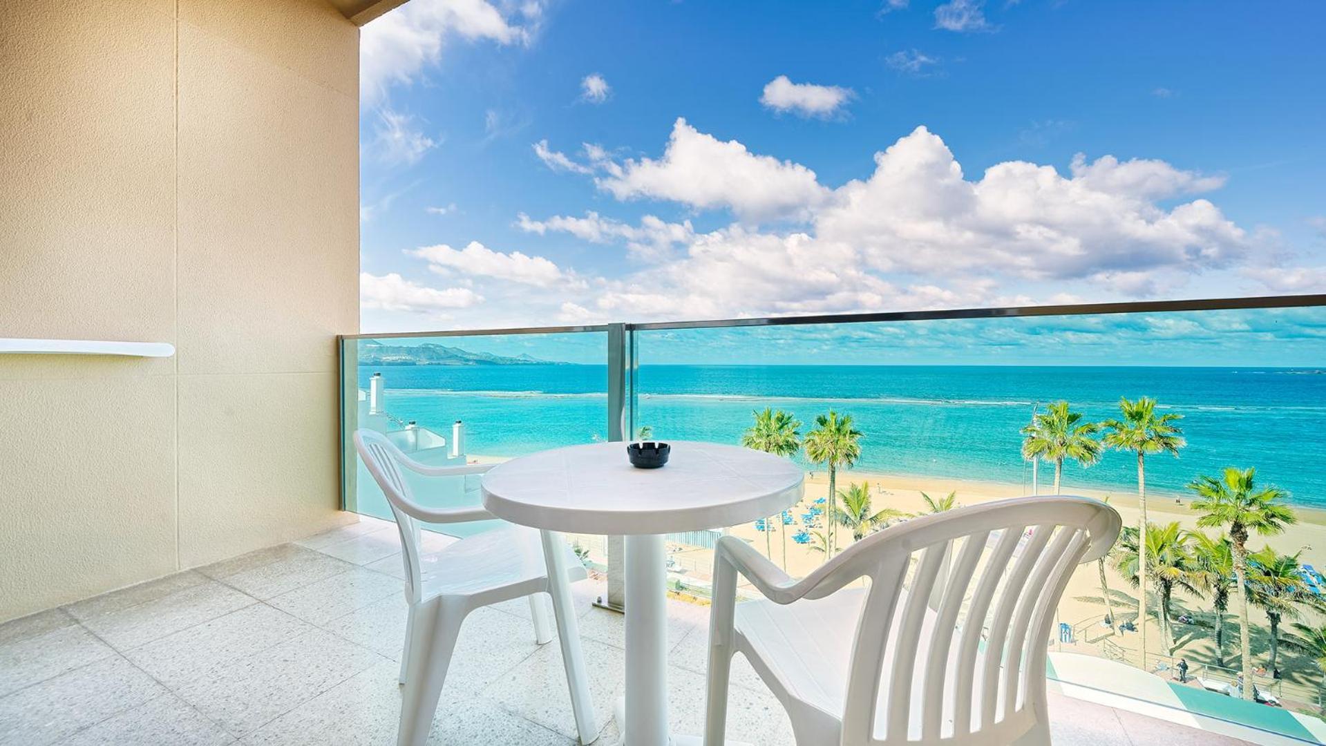 Camera Doppia con Letti Singoli con Vista Mare e Accesso Spa Incluso