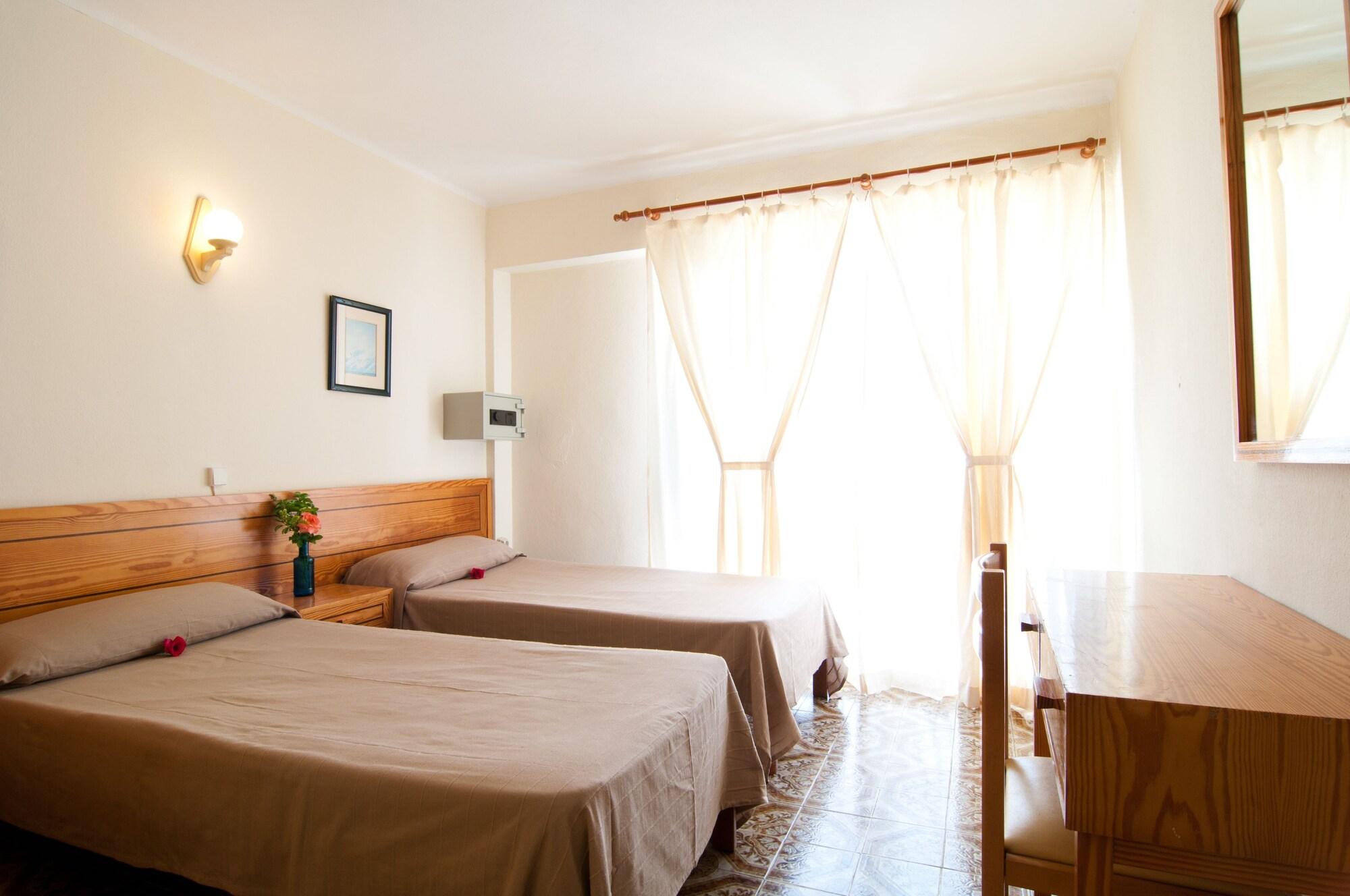 Doppelzimmer mit Balkon (2 Erwachsene)