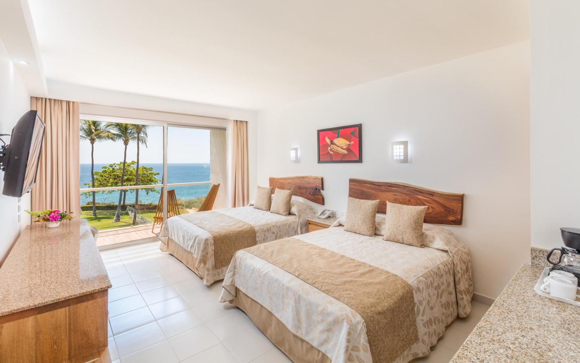 Queen Room with Sea View