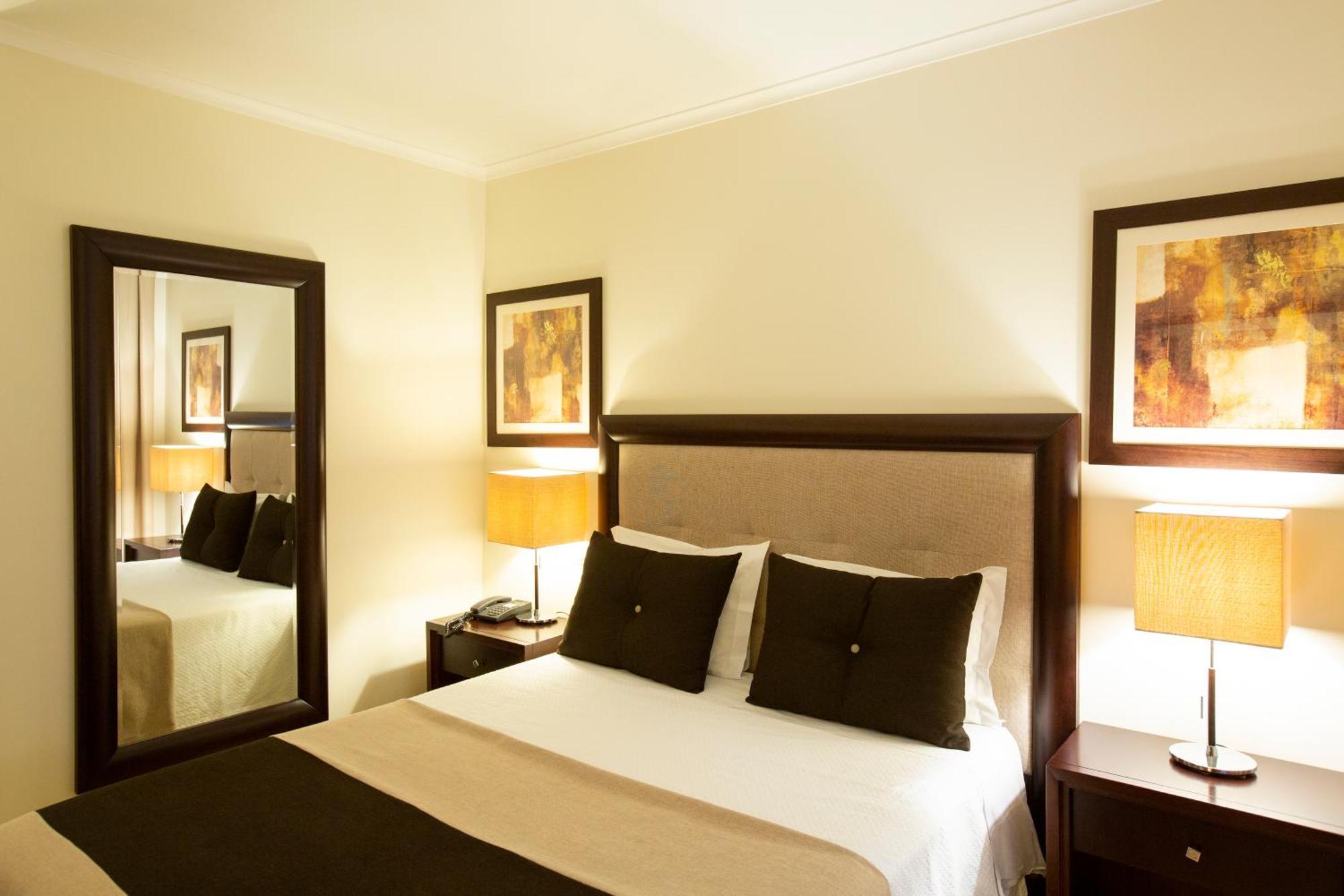 Double or Twin Room,1274395297:JPEG