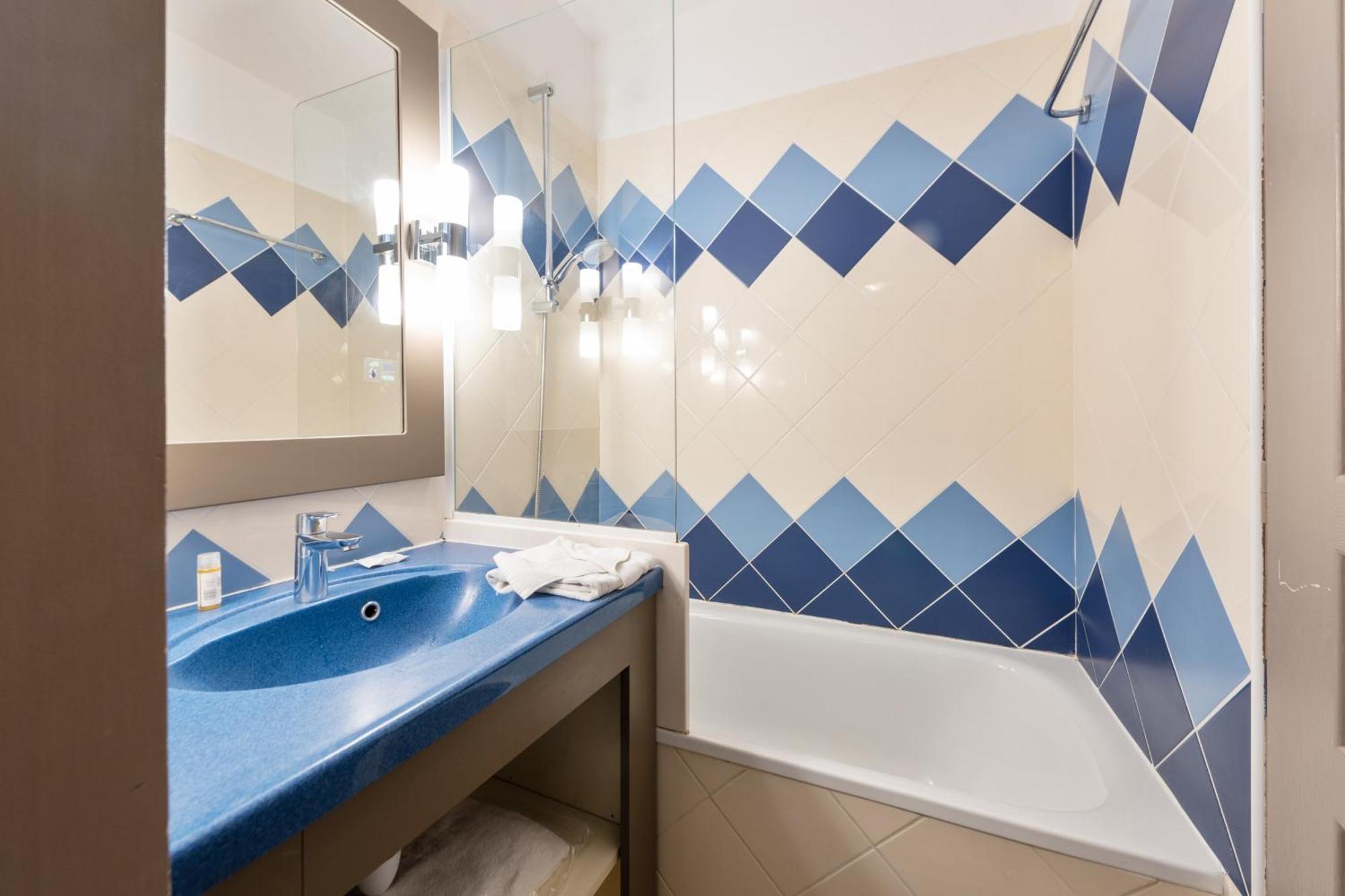 Appartement 1 Chambre avec Coin Couchage dans Alcôve et Climatisation (6 Personnes)