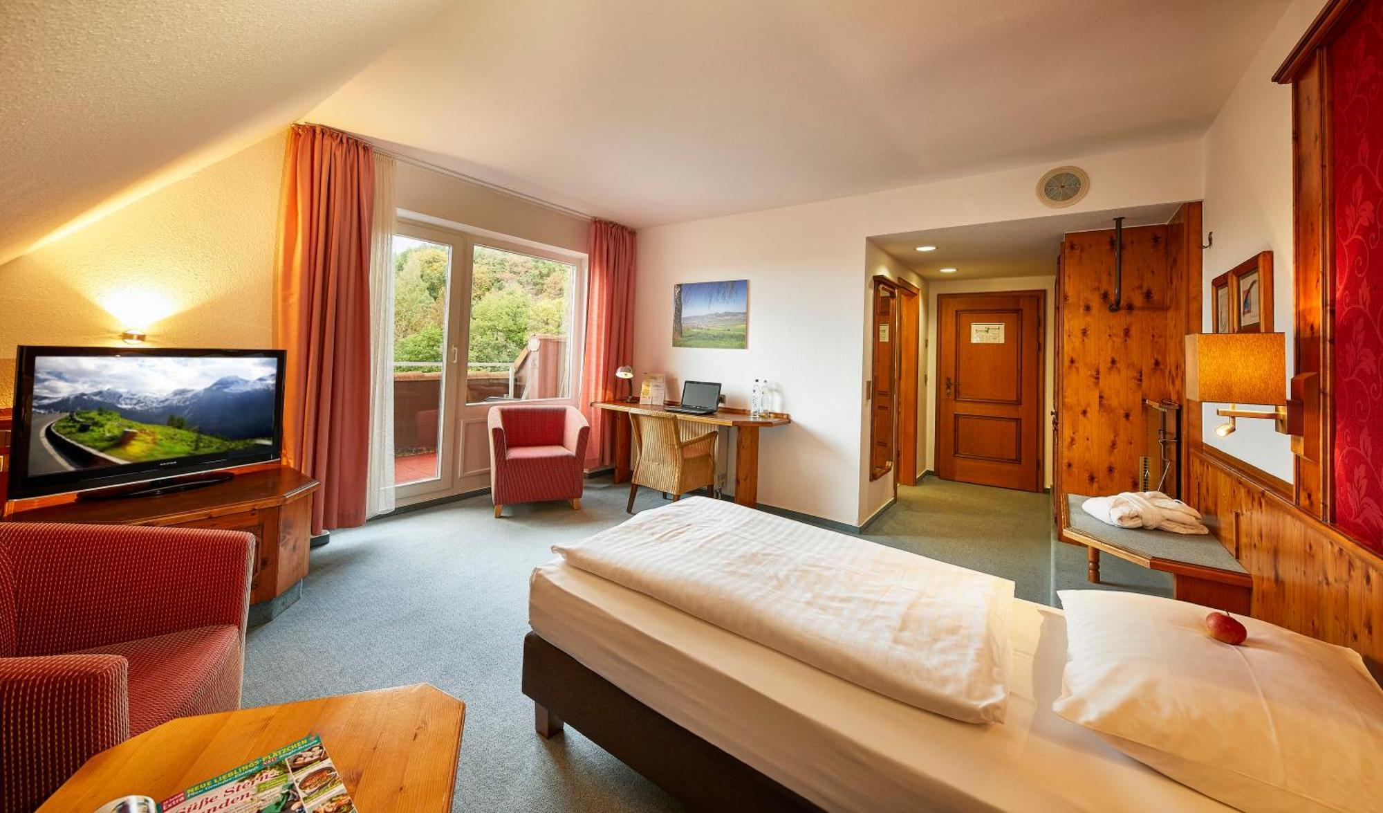Business Single Room,1228447382:JPEG