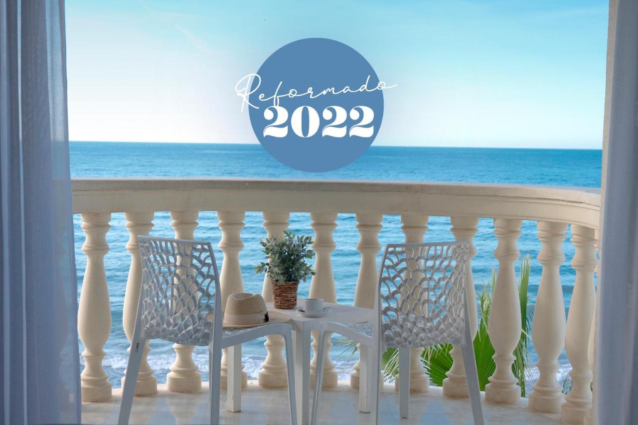 Suite con balcón y vistas al mar