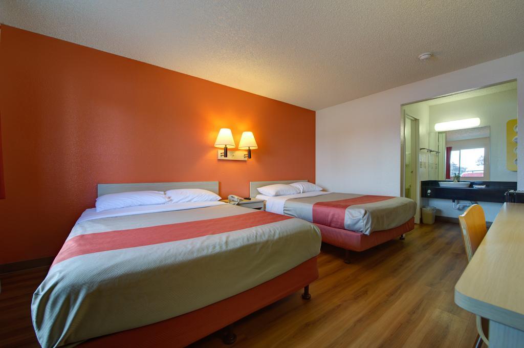Quadruple Room,1434713860:JPEG