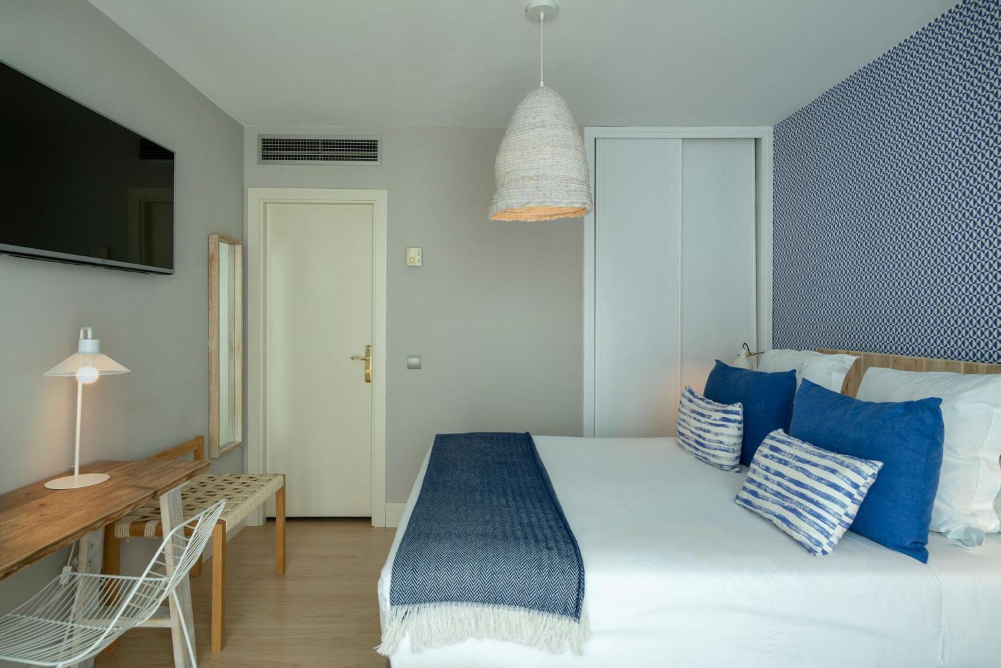 Habitación con cama supletoria