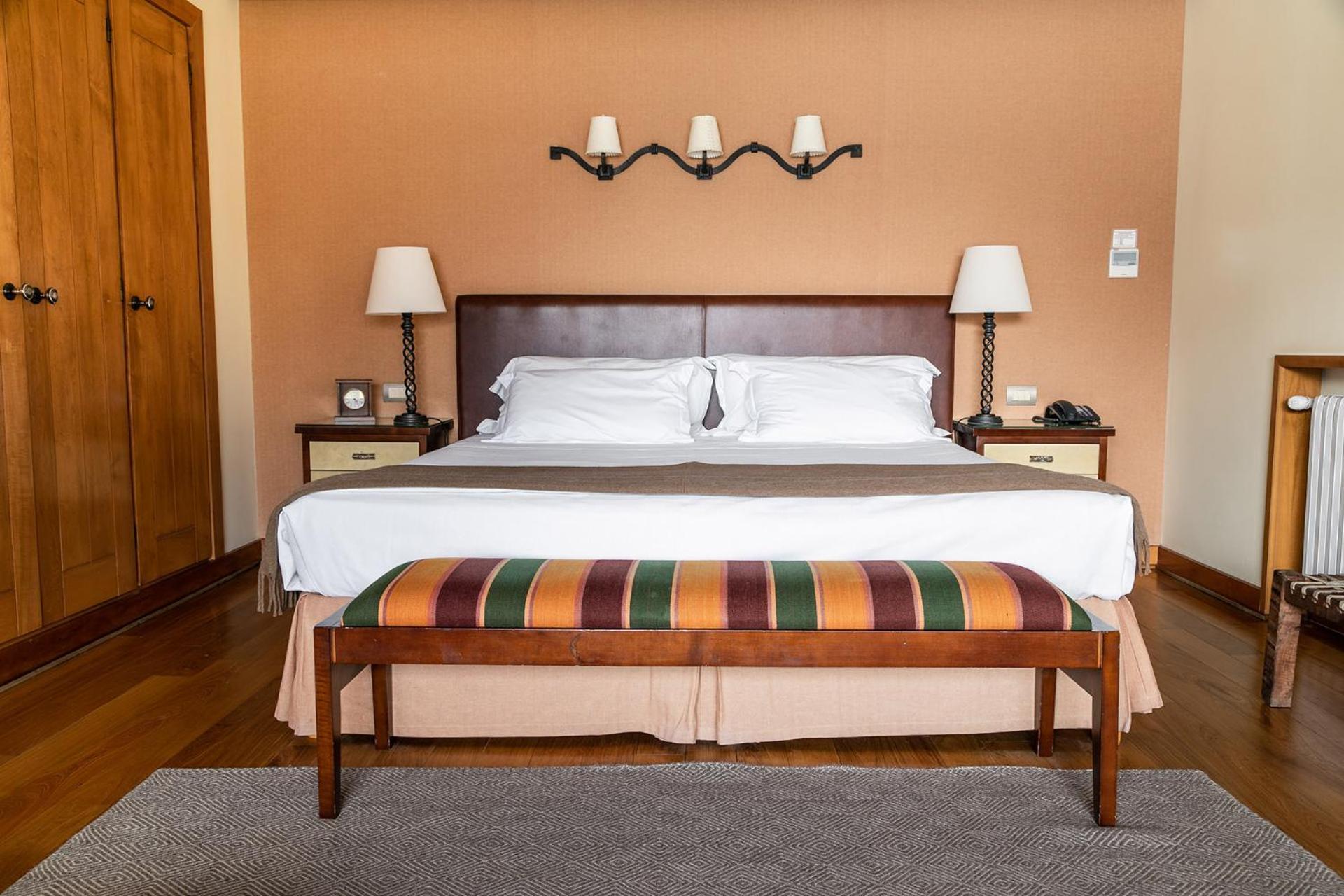 Luxury Suite Moreno Lake,1436113444:JPEG